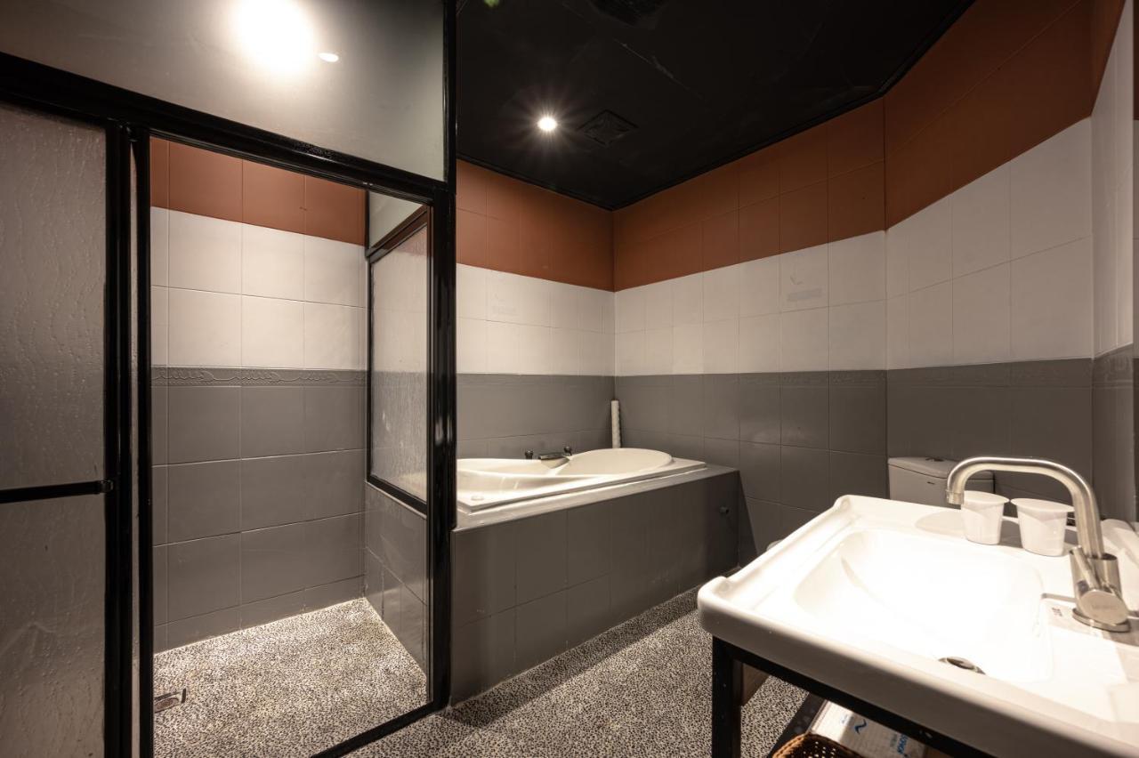 東旅驛棧 Motel Jiaoxi Exterior photo